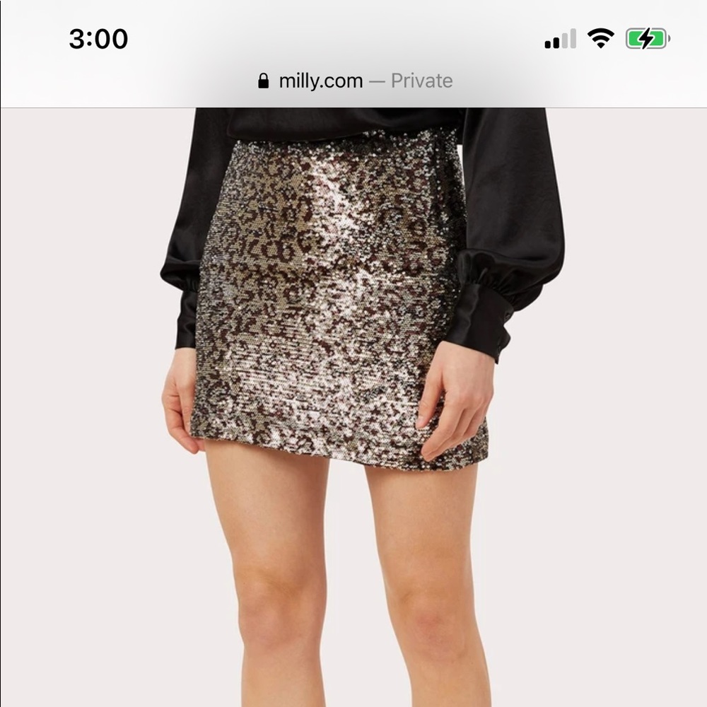 🧚🏻‍♀️👯‍♀️HOST PICK🌟🌟MILLY Sequins Mini Skirt